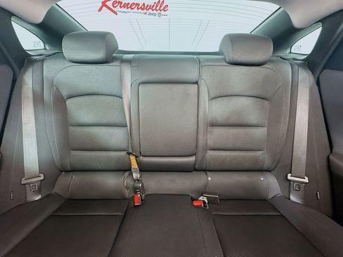 Used 2022 Chevrolet Malibu LT image 13