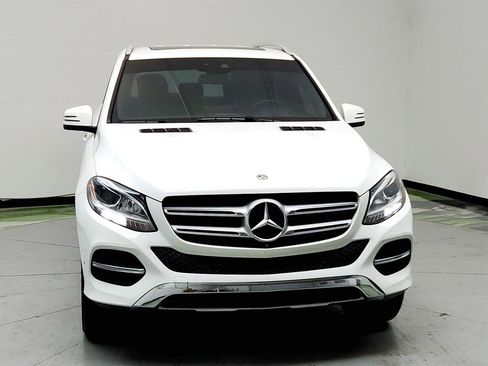 Used 2018 Mercedes-Benz GLE 350 image 2