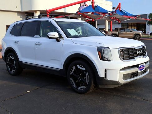 Used 2025 Kia Telluride S AWD/4WD image 12