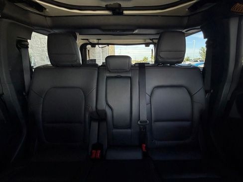 Used 2024 Ford Bronco Badlands AWD/4WD image 18