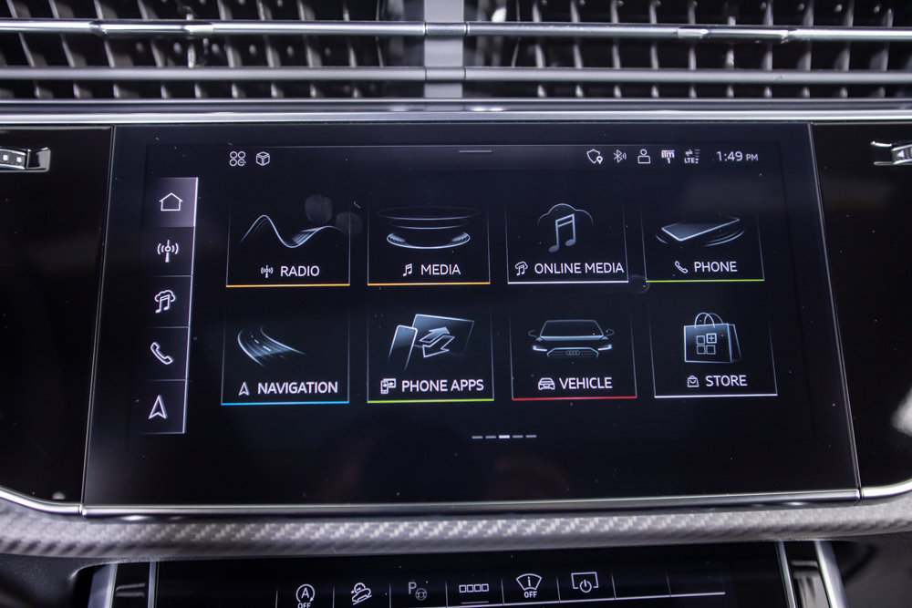 Used 2025 Audi SQ8 Prestige AWD/4WD image 32