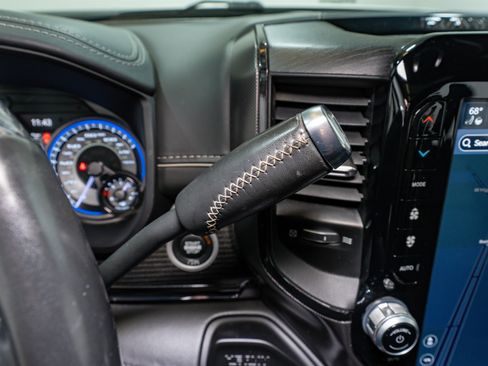 Used 2022 RAM 2500 Limited image 32