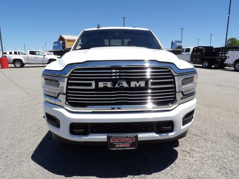 Used 2024 RAM 2500 Laramie w/ Safety Group AWD/4WD image 12
