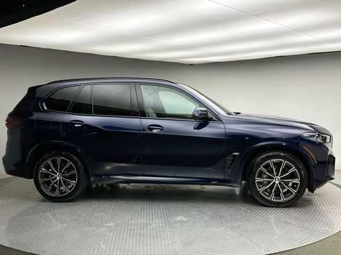 Used 2025 BMW X5 xDrive40i w/ M Sport Package AWD/4WD image 14