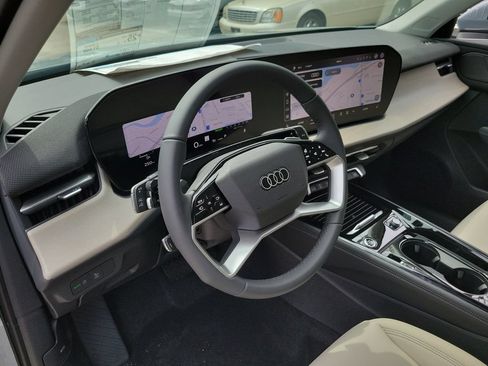 New 2026 Audi Q3 quattro 2.0T AWD/4WD image 7