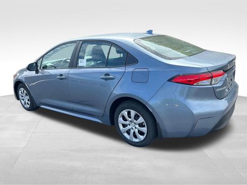 New 2026 Toyota Corolla LE FWD image 3