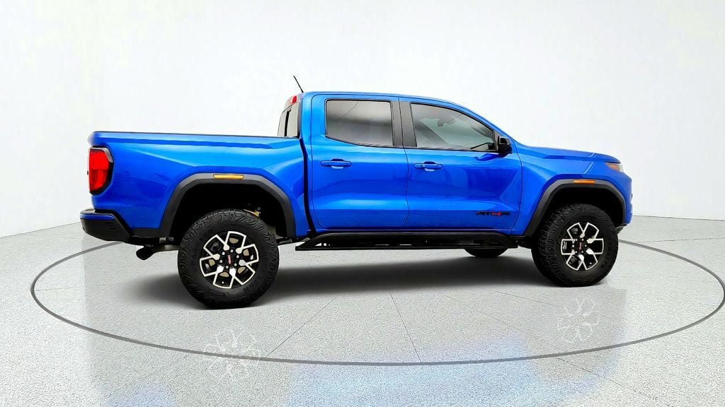Used 2023 GMC Canyon AT4X AWD/4WD image 4