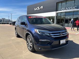 Used 2017 Honda Pilot Elite video 1