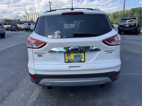 Used 2016 Ford Escape Titanium w/ Equipment Group 301A AWD/4WD image 7