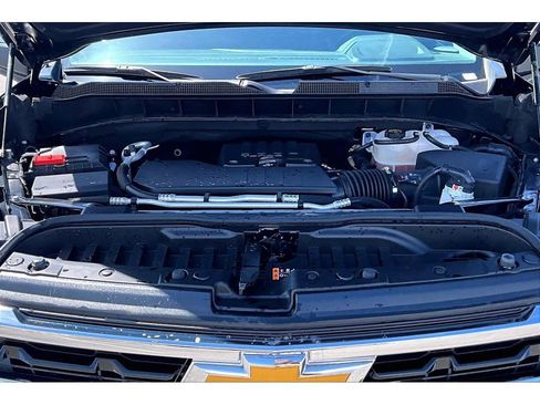 Used 2024 Chevrolet Silverado 1500 LT AWD/4WD image 28