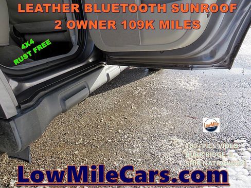 Used 2010 Ford Escape XLT image 39