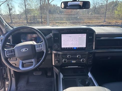 Used 2023 Ford F350 Lariat w/ Lariat Ultimate Package image 11