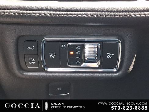 Certified 2023 Lincoln Nautilus AWD image 25