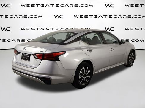 Used 2022 Nissan Altima 2.5 SV FWD image 44