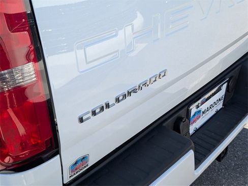 Used 2022 Chevrolet Colorado W/T w/ Custom Special Edition image 9