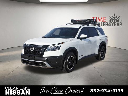 Certified 2025 Nissan Pathfinder Rock Creek AWD/4WD image 4