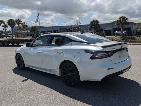Used 2023 Nissan Maxima SR w/ Sport Mat Group image 5