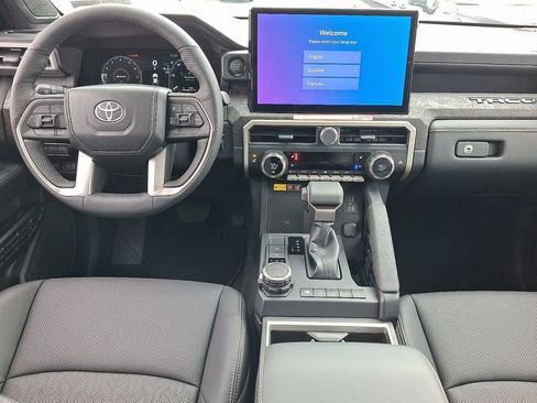 New 2026 Toyota Tacoma Limited AWD/4WD image 10