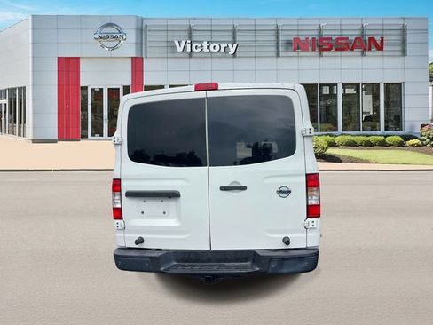 Used 2018 Nissan NV 2500 SV w/ Rear Door Glass Package RWD image 3