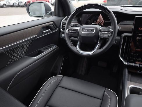 New 2026 GMC Acadia Denali w/ Super Cruise Package FWD image 20