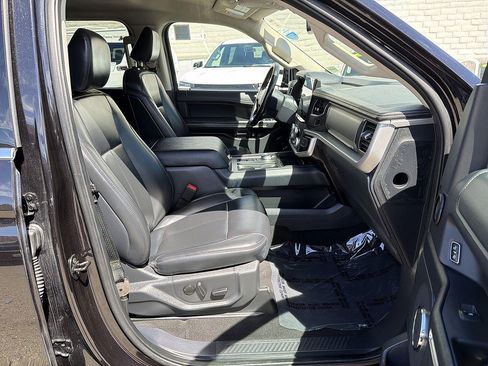 Used 2024 Ford Expedition Max XLT RWD image 27