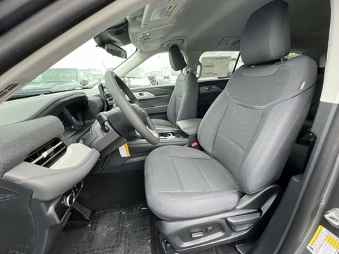 New 2026 Ford Explorer Active AWD/4WD image 21