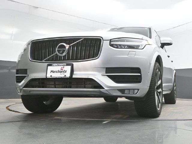 Used 2018 Volvo XC90 T6 Momentum w/ Convenience Package AWD/4WD image 42