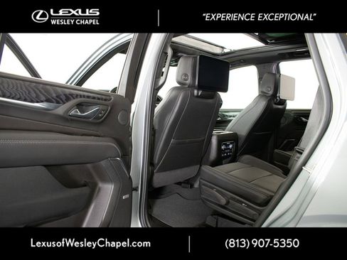 Used 2024 GMC Yukon Denali w/ Advanced Technology Package image 20