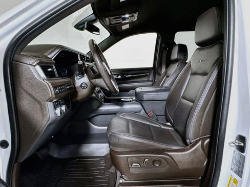 Used 2022 GMC Yukon XL Denali AWD/4WD image 20