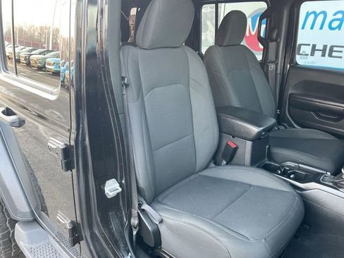 Used 2020 Jeep Wrangler Unlimited Sport S AWD/4WD image 26
