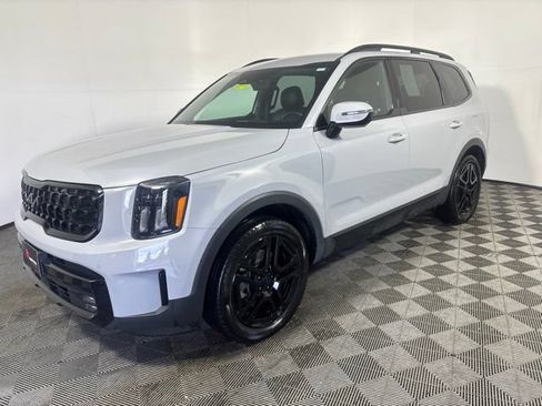 Used 2025 Kia Telluride SX Prestige X-Line AWD/4WD image 3