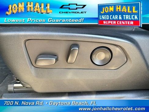 Used 2021 Chevrolet Tahoe Z71 w/ Z71 Signature Package image 22