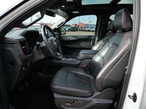 Certified 2023 Ford Expedition Limited AWD/4WD image 14