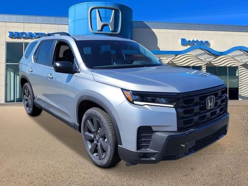 New 2026 Honda Pilot Sport image 7