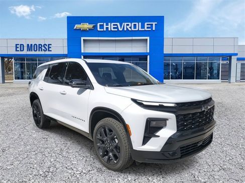 New 2026 Chevrolet Traverse RS image 4