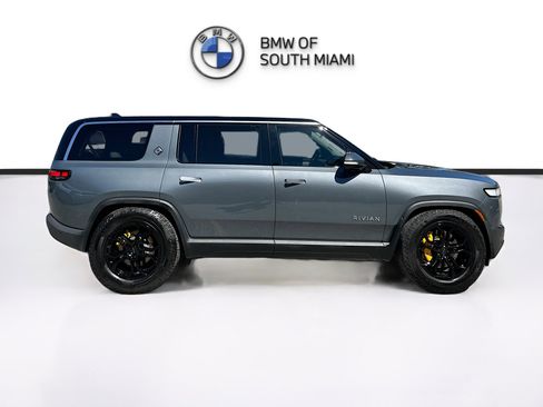 Used 2023 Rivian R1S Adventure image 8