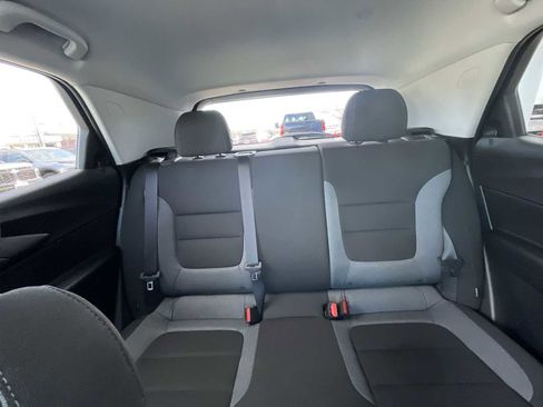 Used 2023 Chevrolet TrailBlazer LT w/ Convenience Package image 19