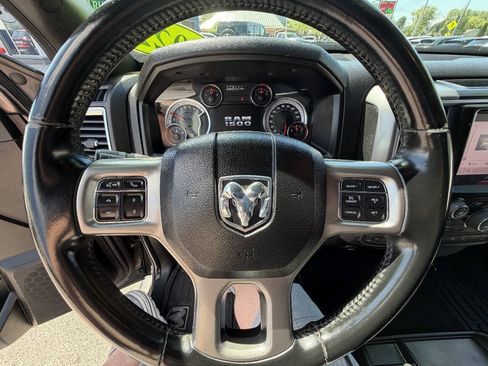Used 2022 RAM 1500 Warlock AWD/4WD image 18