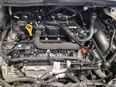 Used 2019 Ford Escape SE FWD image 30