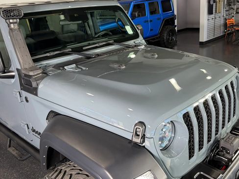 Used 2024 Jeep Wrangler Unlimited Sport image 3