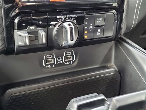 Used 2023 RAM 1500 Limited w/ Trailer Tow Group image 12