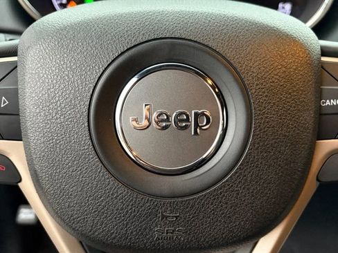 Used 2015 Jeep Grand Cherokee Limited image 7