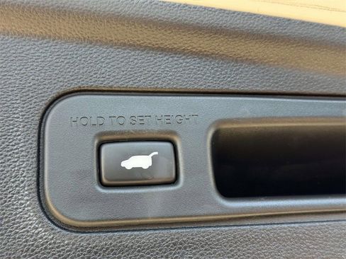 Certified 2023 Acura MDX A-Spec image 9