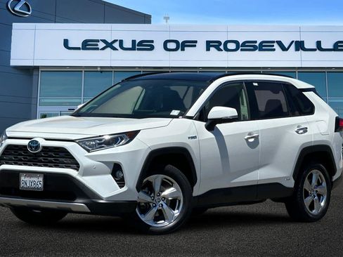 Used 2020 Toyota RAV4 Limited AWD/4WD image 1