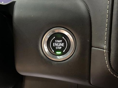 Used 2023 GMC Yukon XL Denali Ultimate image 26