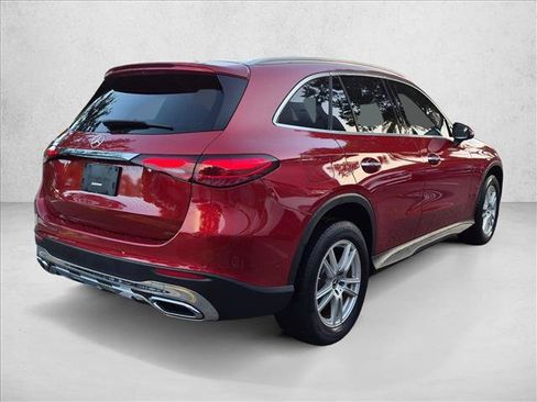 Used 2023 Mercedes-Benz GLC 300 image 5