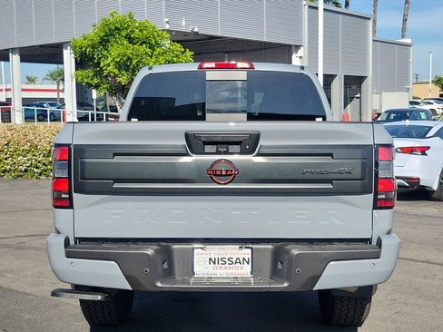 New 2025 Nissan Frontier PRO-4X image 22
