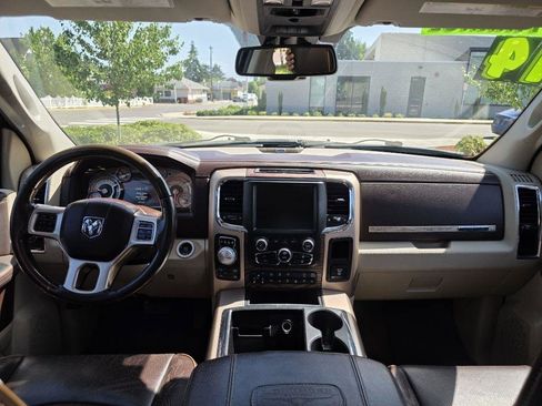 Used 2014 RAM 1500 Laramie Longhorn w/ Convenience Group AWD/4WD image 11