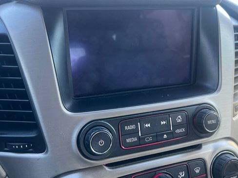 Used 2016 GMC Yukon Denali w/ Open Road Package AWD/4WD image 5