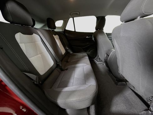 Used 2024 Chevrolet Trax LS w/ LS Convenience Package FWD image 26